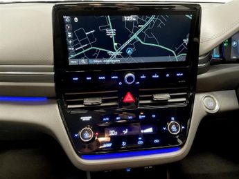 HYUNDAI IONIQ 38.3kWh Premium Hatchback 5dr Electric Auto (136 ps)
