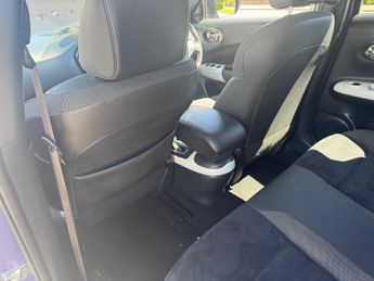 NISSAN JUKE 1.6 N-Connecta SUV 5dr Petrol XTRON Euro 6 (117 ps)