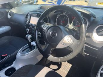 NISSAN JUKE 1.6 N-Connecta SUV 5dr Petrol XTRON Euro 6 (117 ps)