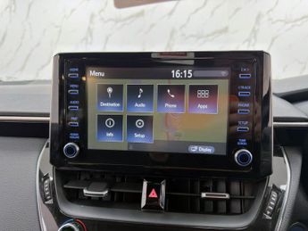 TOYOTA COROLLA 1.8 VVT-h Icon Tech Hatchback 5dr Petrol Hybrid CVT Euro 6 (s/s)