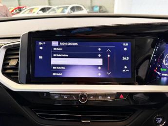 VAUXHALL GRANDLAND 1.2 Turbo Ultimate SUV 5dr Petrol Auto Euro 6 (s/s) (130 ps)