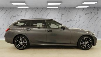 BMW 3 SERIES 2.0 330e 12kWh M Sport Touring 5dr Petrol Plug-in Hybrid Auto Eu