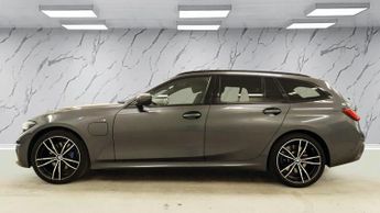 BMW 3 SERIES 2.0 330e 12kWh M Sport Touring 5dr Petrol Plug-in Hybrid Auto Eu