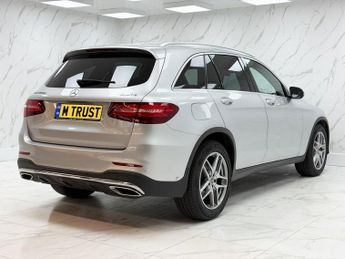 MERCEDES-BENZ GLC 2.1 GLC220d AMG Line SUV 5dr Diesel G-Tronic 4MATIC Euro 6 (s/s)
