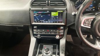 JAGUAR F-PACE 2.0 D180 R-Sport SUV 5dr Diesel Auto AWD Euro 6 (s/s) (180 ps)