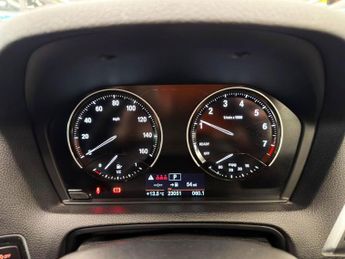 BMW 1 SERIES 1.5 118i SE Hatchback 5dr Petrol Auto Euro 6 (s/s) (136 ps)