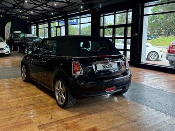 MINI CONVERTIBLE 1.6 Cooper Convertible 2dr Petrol Auto Euro 4 (120 ps)