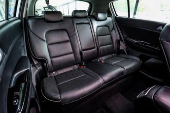 KIA SPORTAGE 1.6 T-GDi 4 SUV 5dr Petrol DCT AWD Euro 6 (s/s) (174 bhp)