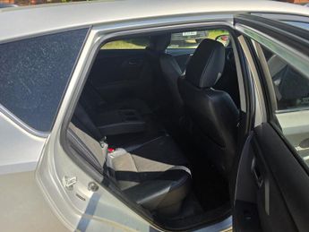 TOYOTA AURIS 1.8 VVT-h Excel Hatchback 5dr Petrol Hybrid CVT Euro 5 (s/s) (13