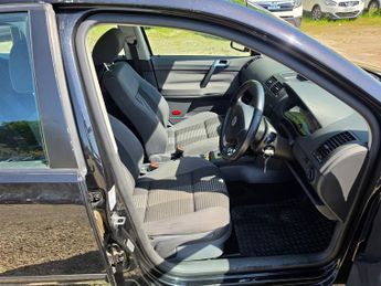 VOLKSWAGEN POLO 1.4 Match Hatchback 5dr Petrol Automatic (165 g/km, 79 bhp)