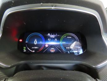 RENAULT CAPTUR 1.6 E-TECH 9.8kWh RS Line SUV 5dr Petrol Plug-in Hybrid Auto Eur