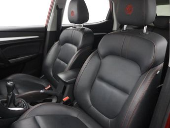 MG MG ZS 1.5 VTi-TECH Exclusive SUV 5dr Petrol Manual Euro 6 (s/s) (106 p