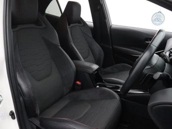 TOYOTA COROLLA 2.0 VVT-h Excel Hatchback 5dr Petrol Hybrid CVT Euro 6 (s/s) (18