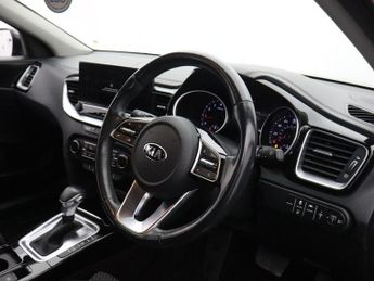 KIA XCEED 1.4 T-GDi 3 SUV 5dr Petrol DCT Euro 6 (s/s) (138 bhp)