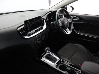 KIA XCEED 1.4 T-GDi 3 SUV 5dr Petrol DCT Euro 6 (s/s) (138 bhp)