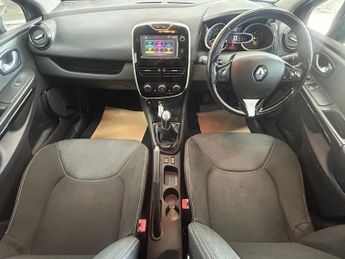 RENAULT CLIO 0.9 TCe Dynamique Nav Hatchback 5dr Petrol Manual Euro 6 (s/s) (