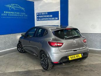 RENAULT CLIO 0.9 TCe Dynamique Nav Hatchback 5dr Petrol Manual Euro 6 (s/s) (