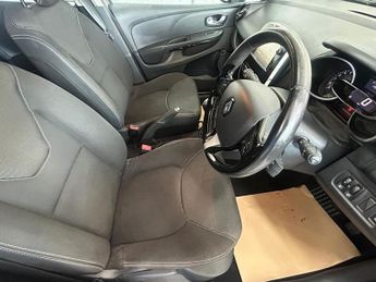 RENAULT CLIO 0.9 TCe Dynamique Nav Hatchback 5dr Petrol Manual Euro 6 (s/s) (