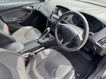 FORD FOCUS 1.0T EcoBoost Titanium X Hatchback 5dr Auto 
