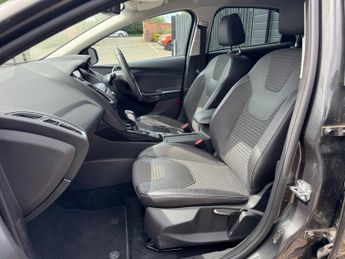 FORD FOCUS 1.0T EcoBoost Titanium X Hatchback 5dr Auto 