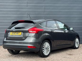 FORD FOCUS 1.0T EcoBoost Titanium X Hatchback 5dr Auto 
