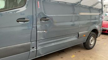 MERCEDES-BENZ eSprinter 55kWh Progressive Panel Van 5dr Electric Auto FWD L2 H2 20kW Cha