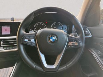 BMW 3 SERIES 2.0 320i Sport Saloon 4dr Petrol Auto Euro 6 (s/s) (184 ps)
