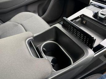 TOYOTA BZ4X 71.4kWh Pure SUV 5dr Electric Auto (11kW OBC) (204 ps)