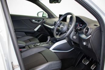 AUDI Q2 1.4 TFSI CoD S line SUV 5dr Petrol S Tronic Euro 6 (s/s) (150 ps