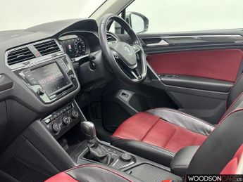VOLKSWAGEN TIGUAN 2.0 TDI BlueMotion Tech SEL SUV 5dr Diesel DSG 4Motion Euro 6 (s