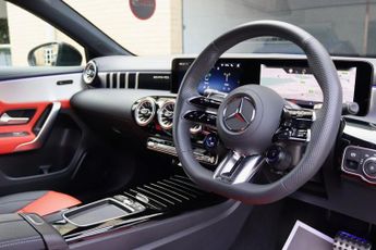 MERCEDES-BENZ A-CLASS A35H 2.0 AMG TOURING EDITION