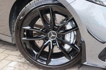 MERCEDES-BENZ A-CLASS A35H 2.0 AMG TOURING EDITION