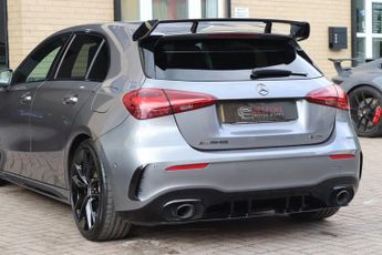 MERCEDES-BENZ A-CLASS A35H 2.0 AMG TOURING EDITION