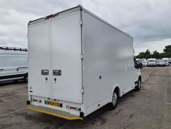 MAXUS EDELIVER 9 65kWh Low loader Luton  Cab 2dr Electric Auto FWD L3 (204 ps)