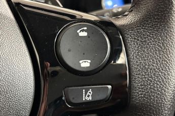 TOYOTA AYGO 1.0 VVT-i x-clusiv Hatchback 5dr Petrol x-shift Euro 6 (71 ps) R