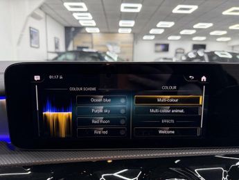 MERCEDES-BENZ A-CLASS 2.0 A35 AMG (Premium Plus) Hatchback 5dr Petrol 7G-DCT 4MATIC Eu