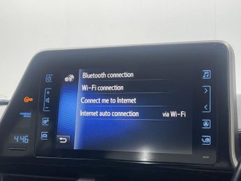 TOYOTA C-HR 1.8 VVT-h Design SUV 5dr Petrol Hybrid CVT Euro 6 (s/s) (122 ps)