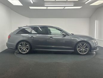 AUDI A6 AVANT 3.0 TDI V6 Black Edition Estate 5dr Diesel S Tronic quattro Euro