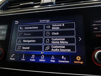 NISSAN LEAF 40kWh N-Connecta Hatchback 5dr Electric Auto (150 ps)