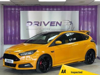 Ford Focus 2.0T EcoBoost ST-2 Hatchback 5dr Petrol Manual Euro 6 (s/s) (250