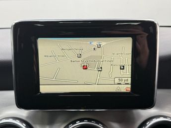 MERCEDES-BENZ GLA GLA200 AMG LINE PREMIUM PLUS 5d  AUTO  136 BHP