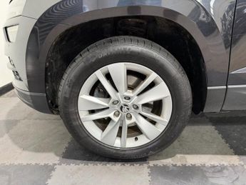 SKODA KAROQ 2.0 TDI SE Technology SUV 5dr Diesel DSG 4WD Euro 6 (s/s) (150 p