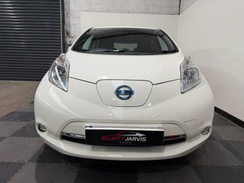 NISSAN LEAF 30kWh Acenta Hatchback 5dr Electric Auto (109 bhp)
