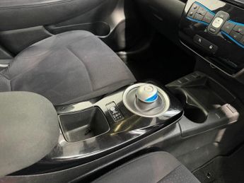 NISSAN LEAF 30kWh Acenta Hatchback 5dr Electric Auto (109 bhp)
