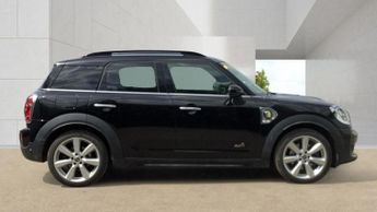 MINI COUNTRYMAN 1.5 7.6kWh Cooper SE Exclusive SUV 5dr Petrol Plug-in Hybrid Aut