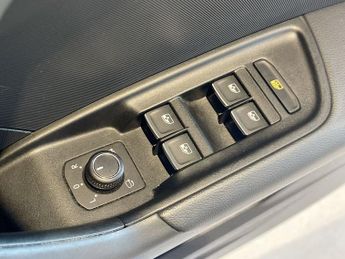 AUDI A1 1.0 TFSI 30 Citycarver 5dr Petrol S Tronic Euro 6 (s/s) (110 ps)