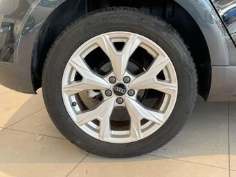 AUDI A1 1.0 TFSI 30 Citycarver 5dr Petrol S Tronic Euro 6 (s/s) (110 ps)