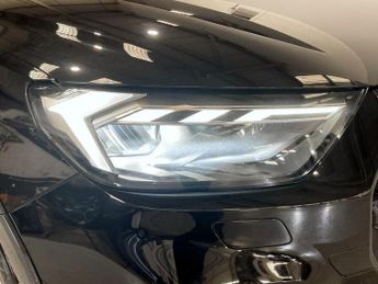 AUDI A1 1.0 TFSI 30 Citycarver 5dr Petrol S Tronic Euro 6 (s/s) (110 ps)