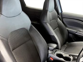 NISSAN JUKE 1.6 N-Connecta SUV 5dr Petrol Hybrid Auto Euro 6 (143 ps)