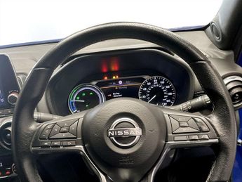 NISSAN JUKE 1.6 N-Connecta SUV 5dr Petrol Hybrid Auto Euro 6 (143 ps)